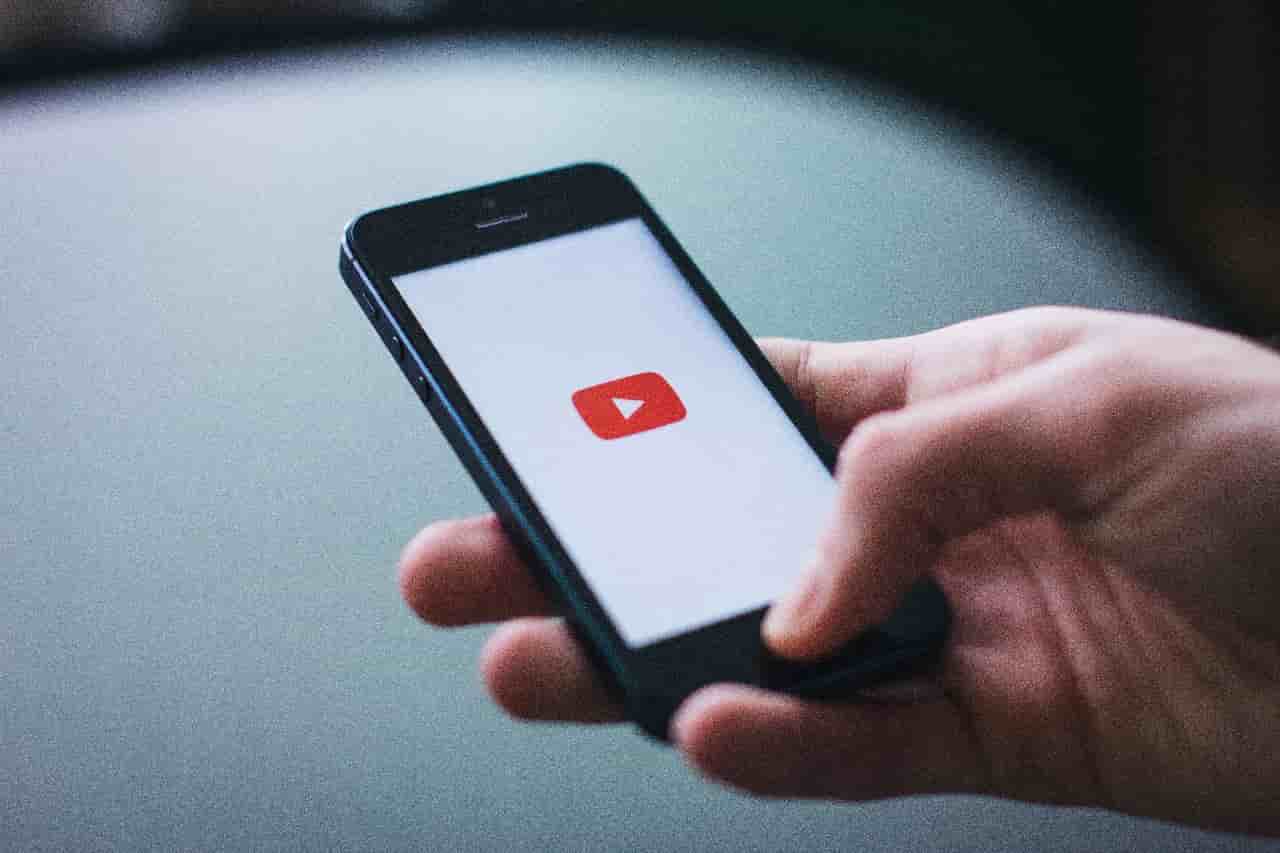 How To Reverse a YouTube Playlist: Online PC & Mobile