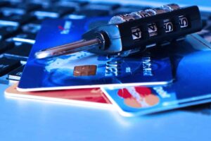 closing unused credit card accounts can hurt your credit score